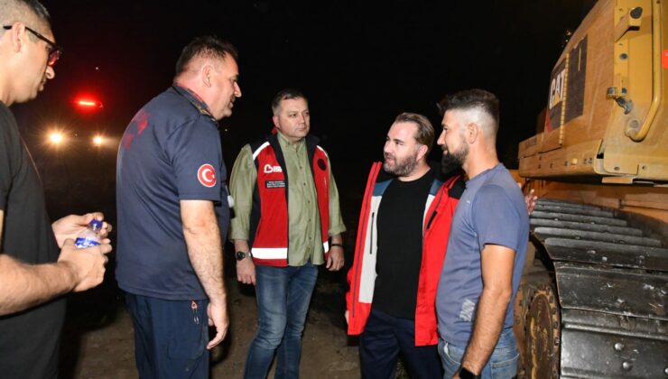 Balıkesir Büyükşehir Belediyesi İtfaiyesinden orman yangınlarına müdahale