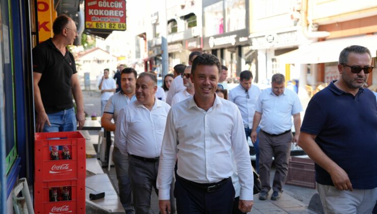 Başkan Sarıkurt, “Adım Adım Çorlu” programıyla Reşadiye Mahallesi’ndeydi
