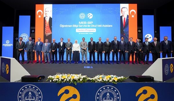 Milli Eğitim Bakanlığı ve BiP iş birliği ile Öğretmen Bilgi Servisi devreye alındı