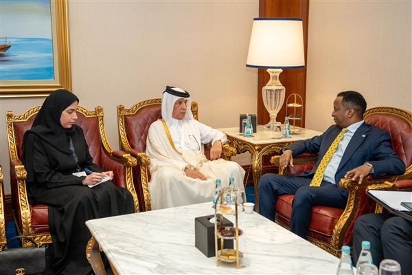 El Muraikhi, Somali Dışişleri Bakanı Ali ile bir araya geldi