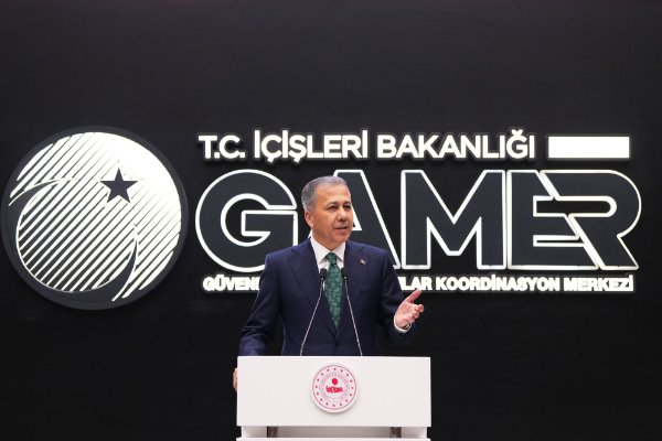 Bakan Yerlikaya: Peygamber Efendimize saygısızlık yapan şahıs gözaltına alındı