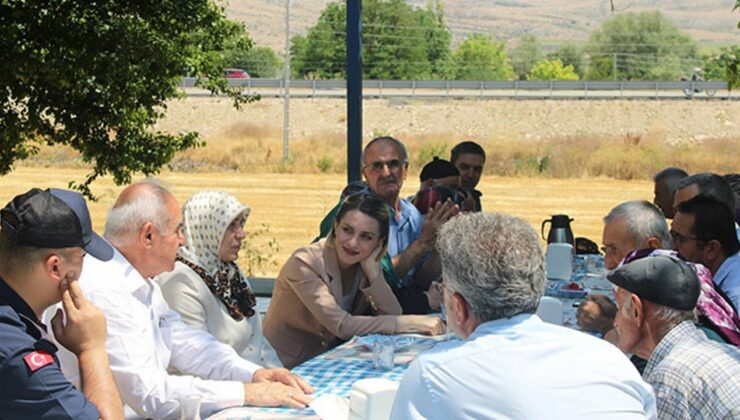 Kaymakam Nayman, 45 yıllık evlilerle bir araya geldi
