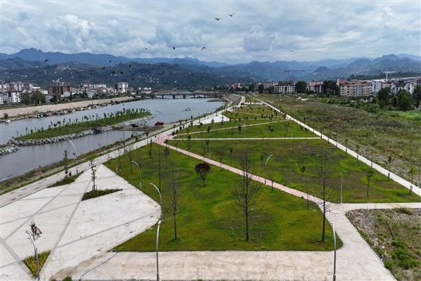 Melet, çöpten arındırılarak yeni bir yaşam alanına dönüştürüldü