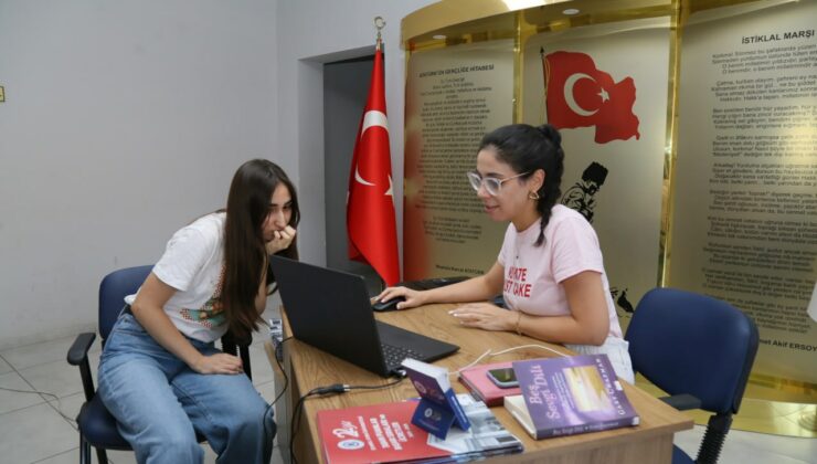 Edremit Belediyesi tercih döneminde adaylara danışmanlık hizmeti veriyor