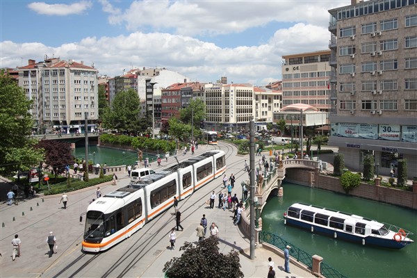 Eskişehir’de 50 proje halkın oyuna sunuldu