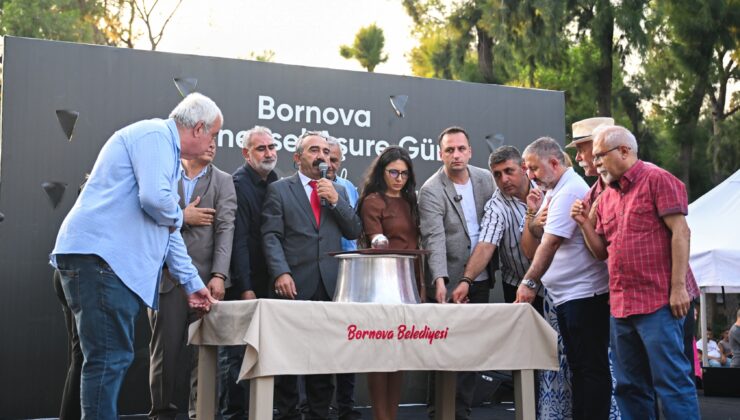 Bornova’da aşure etkinliği