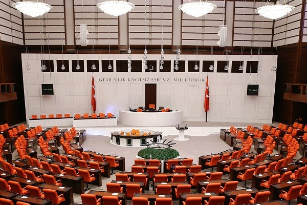 TBMM Komisyonları tatilde de çalışacak