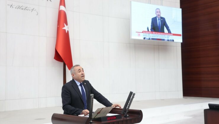 DEVA Partili Karatutlu: Otoparkı yıkıp AVM dikecekler; kim bu rantın sahibi?