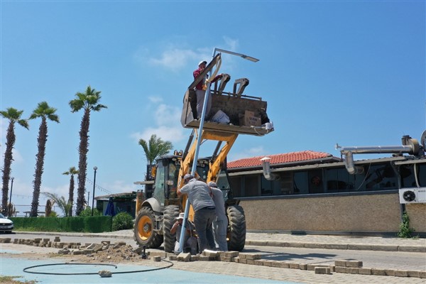 Gazipaşa Belediyesi Koru Sahil Parkı’nda elektrik alt yapısını yeniliyor
