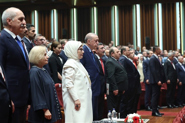 Cumhurbaşkanı Erdoğan, “En Uzun Gece” destanının ilk temsiline katıldı