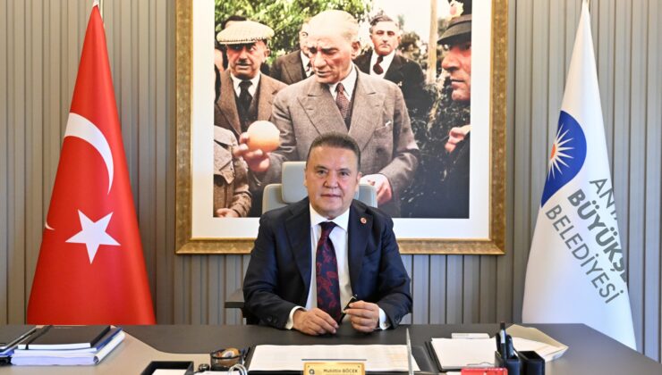 Böcek: Ülke bir umut ve özgürlük iklimine yeniden kavuşacak