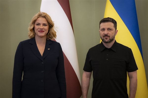 Zelenski: Letonya Hükümeti’ne yardımları ve yeni savunma paketi için minnettarım
