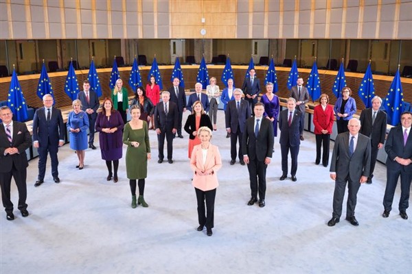 AB Bütçesinin 2 trilyon Euro’ya çıkarılması önerisi eleştirilere neden oldu