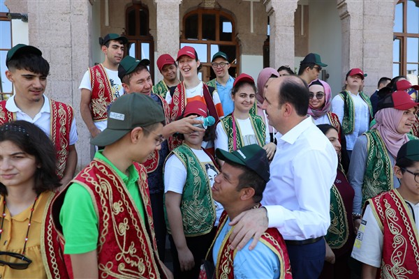 Özel Genç KOMEK Yaz Okulu eğitimlerine devam ediyor
