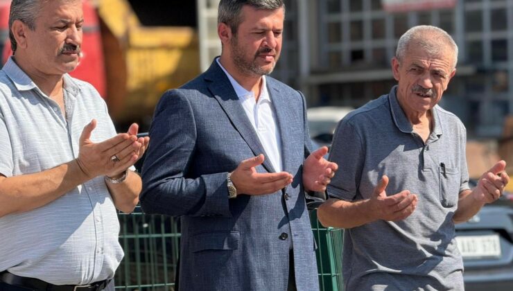 Başkan Çetinkaya, Cumayanı Sanayi Sitesi’nde esnaf duasına katıldı