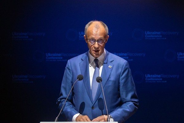 Merz: Avrupa tarihi zorluklarla karşı karşıya