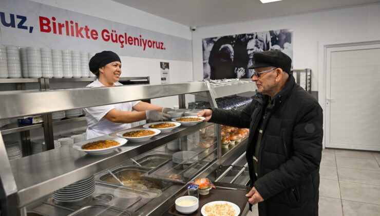 Kent Market ve Kent Lokantası ile binlerce vatandaşa destek