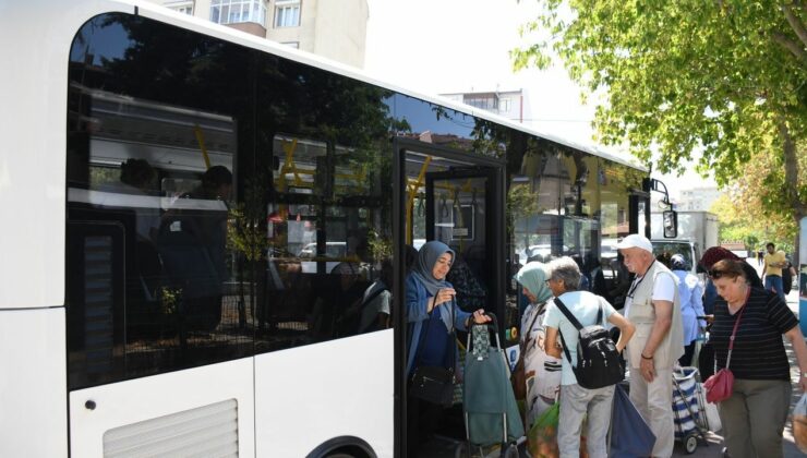 Balıkesir Belediyesi’nden semt pazarına ulaşımı kolaylaştıran hizmet