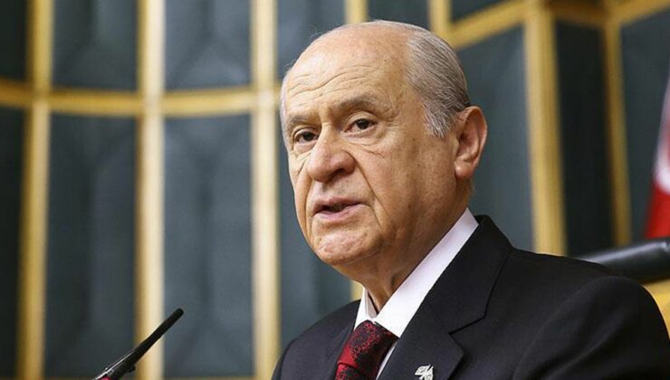 Bahçeli: 15 Temmuz’da Türk milleti hainlerin başını ezmiştir
