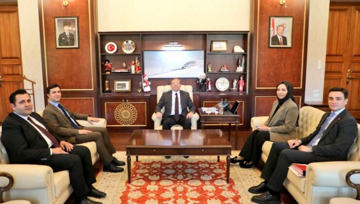 Kars Valisi Ziya Polat Başkanlığında Vali Yardımcıları toplantısı gerçekleştirildi