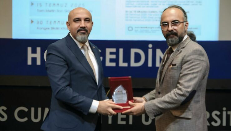 MÜSİAD Sivas’a Uluslararası Kongreden anlamlı plaket