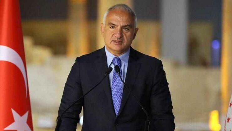 Bakan Ersoy: “15 Temmuz’da milletimiz sadece FETÖ’yü değil, kuklacıları da püskürttü”
