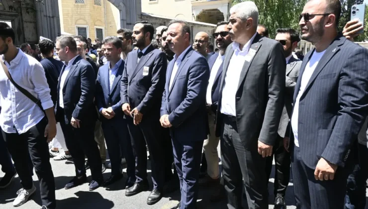 Yavuz Ağıralioğlu şehit Piyade Sözleşmeli Er Ahmet Gültekin’in cenaze törenine katıldı