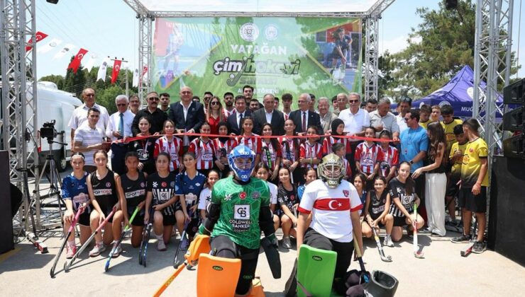 Yatağan’a çim hokeyi sahası açıldı