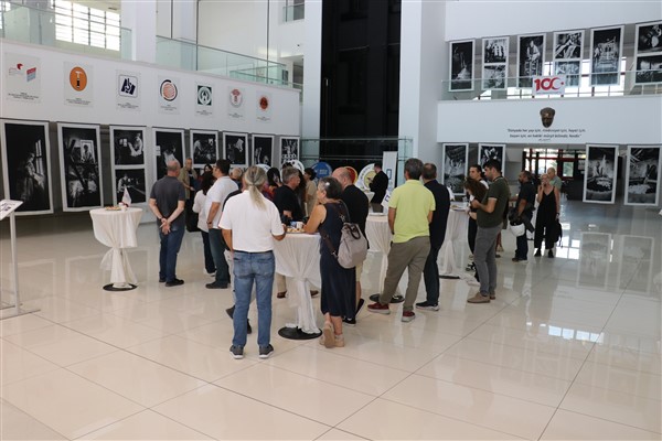 “Bir Sevdadır İpek” fotoğraf sergisinin açılışı gerçekleşti
