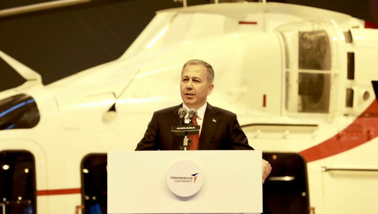 Bakan Yerlikaya, Çanakkale’deki yangından etkilenen vatandaşları ziyaret etti