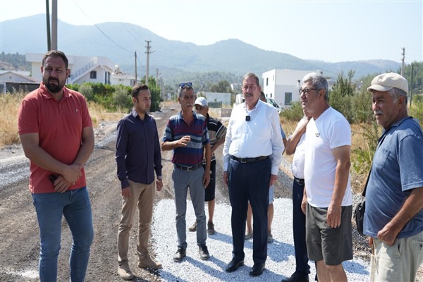 Balcılar Mahallesi Oyunalanı Mevkii’nde 1. kat asfalt sathi kaplama çalışmaları sürüyor