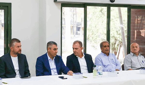 Başkan Seçer’den Toros’a taziye ziyareti