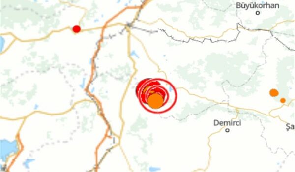 Balıkesir’de peş peşe depremler
