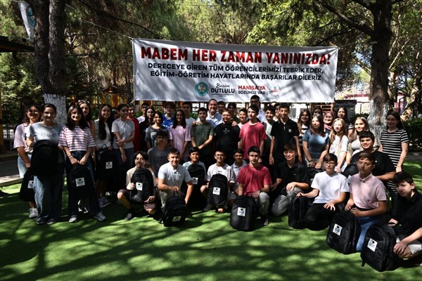 Başkan Dutlulu, LGS’de başarılı olan öğrencilerle kahvaltıda buluştu