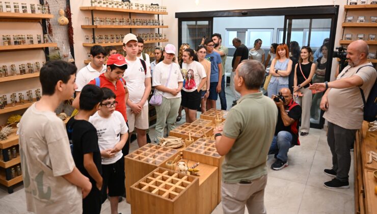 Bornova’da özel çocuklara tarım eğitimi