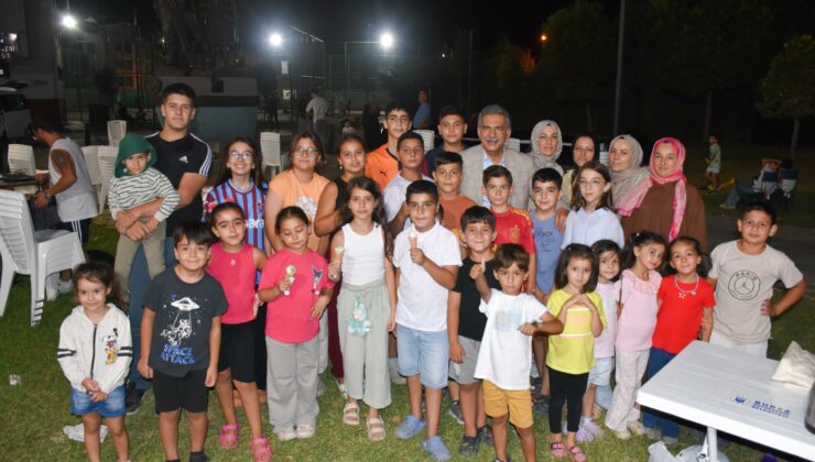 Gemlik’te çocuklara açık hava sineması