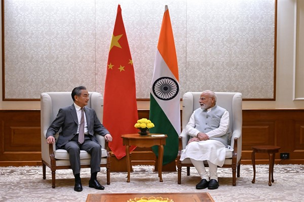 Hindistan Başbakanı Modi, Dışişleri Bakanı Wang’ı kabul etti