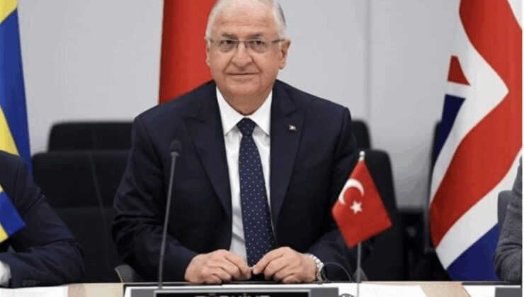 Bakan Güler, Trabzon’daki İstiklal Madalyası Töreni’ne katıldı
