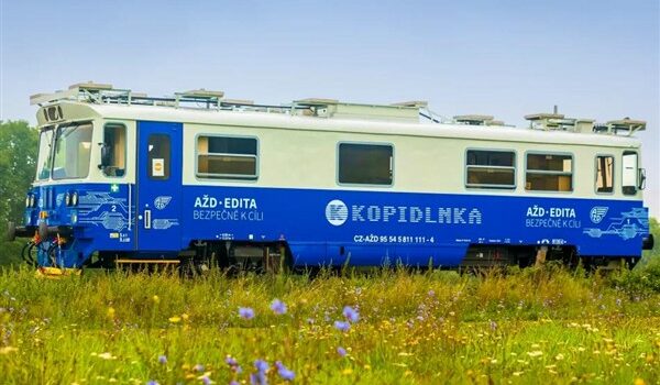 Avrupa’nın ilk sürücüsüz treni Çekya’da görücüye çıktı