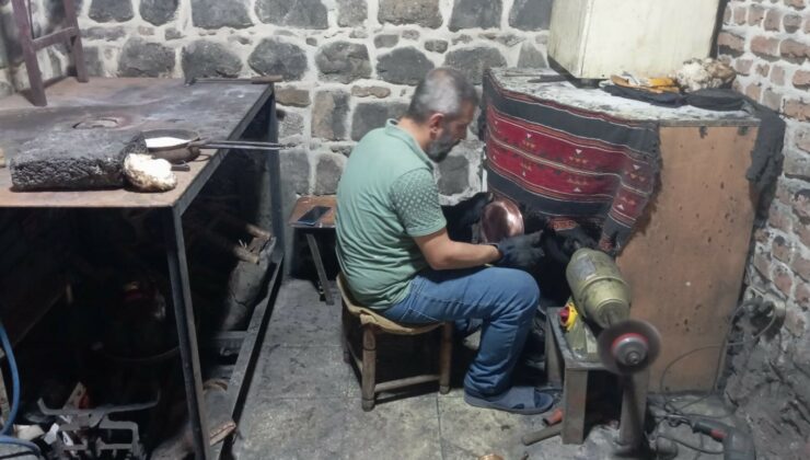 Diyarbakır’da 40 yıllık kalay ustası Arslan: Artık çırak yok çünkü bakıra talep azaldı