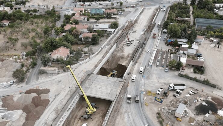 Meteoroloji Katlı Kavşağı’nda çalışmalar sürdürülüyor